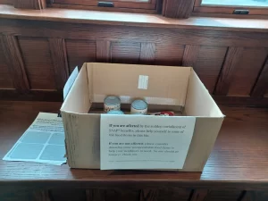 Sunderland Public Library free food box November 2025